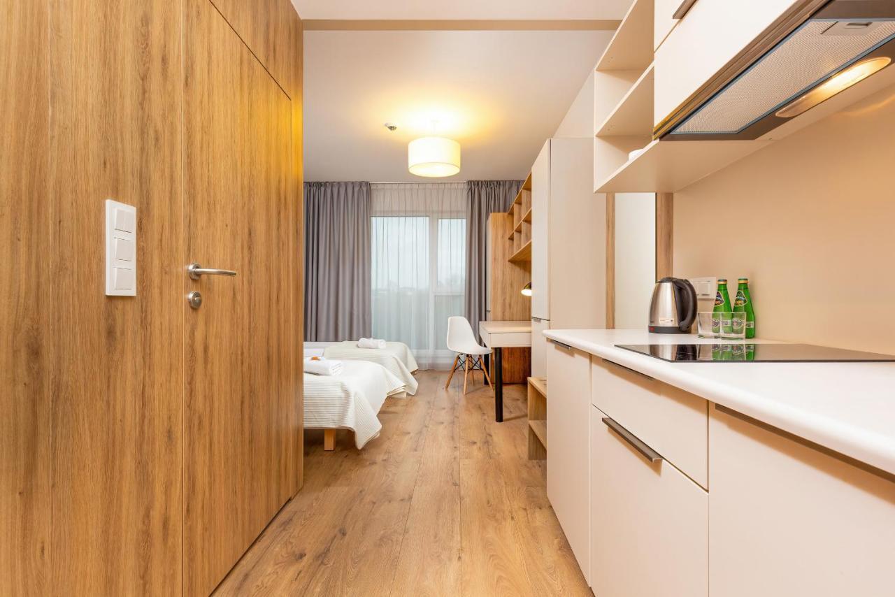Wolska Residence Apartments With Parking By Noclegi Renters วอร์ซอ ภายนอก รูปภาพ
